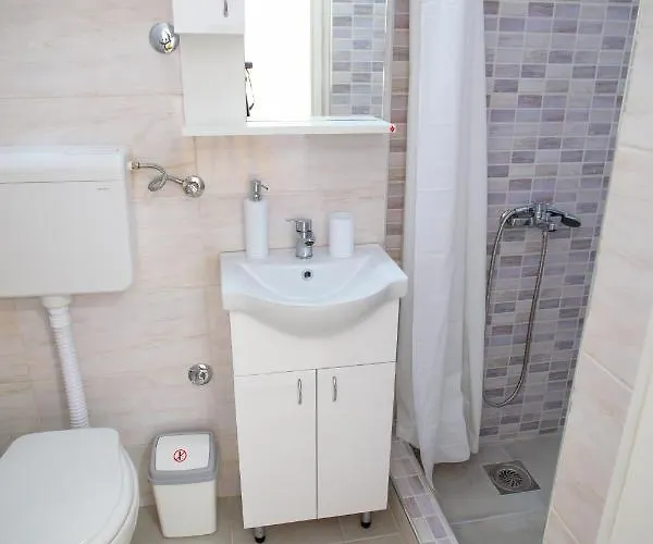 Hedonist * Sokobanja